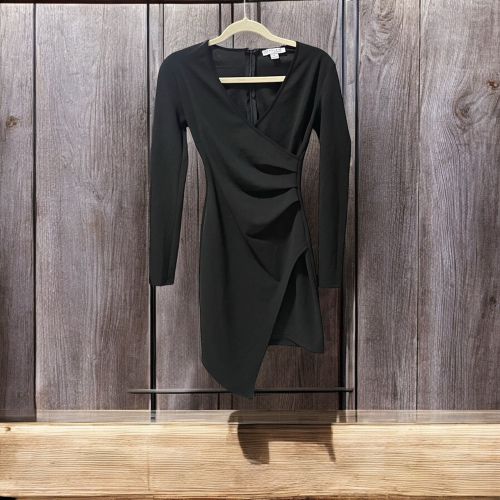 Sexy high low asymmetrical little black dress 🔥